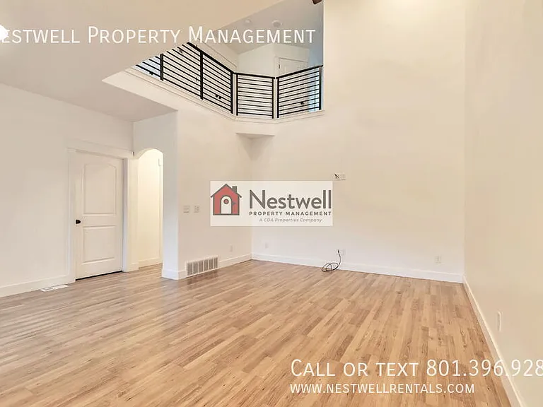 4328 W Watchmen Way — Photo 6