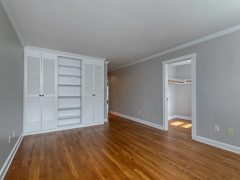 2 Emerson Ct — Photo 16