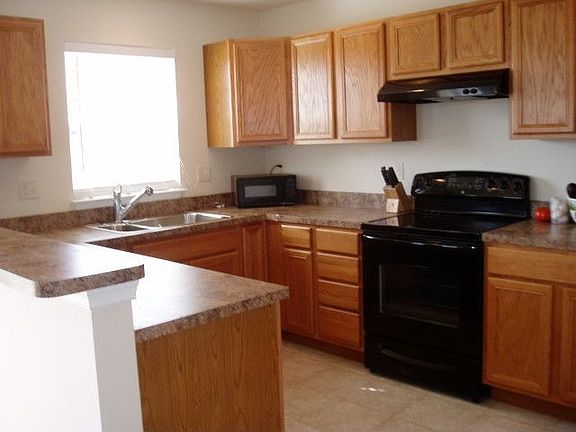 4th image of 260 Kentshire Dr