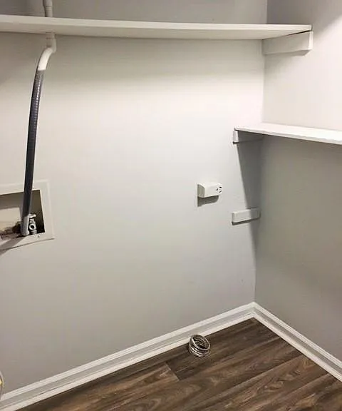 511 Sherwood Ct — Photo 5