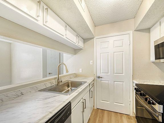 4th image of 2379 Apollo Rd #15D-1503