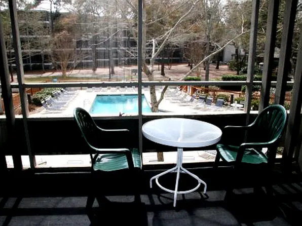 415 Ocean Creek Dr, Myrtle Beach, SC 29572