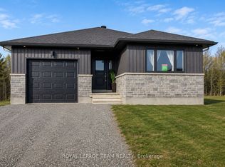 181 Seabert Dr, Arnprior, ON K7S0H9