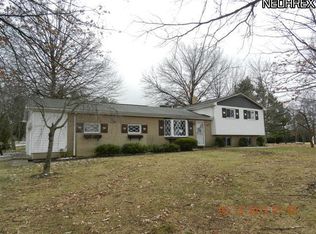 5488 Navarre Rd SW, Canton, OH 44706