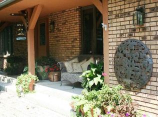 24057 S Walden Ln, Crete, IL 60417