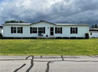 115 Indiana Ave, Marietta, OH 45750
