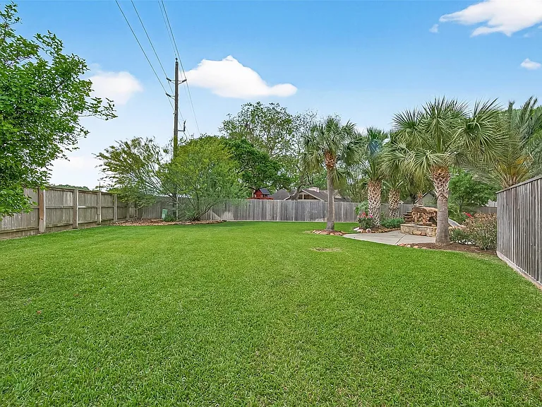 903 Sugarfield Ct — Photo 37