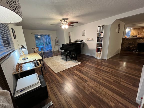 2nd image of 4936 Beverly Dr NE #1
