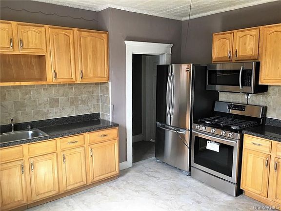 4th image of 14 Horton Avenue