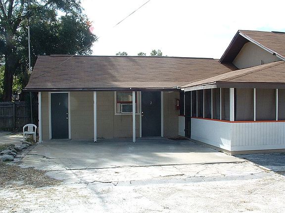 3rd image of 1757 N Woodland Blvd
