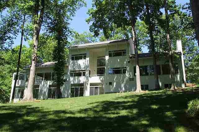 1st image of 3669 Danielle Ct NE