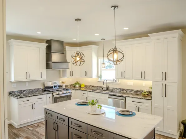 212 Tipton St S, Covington, TN 38019