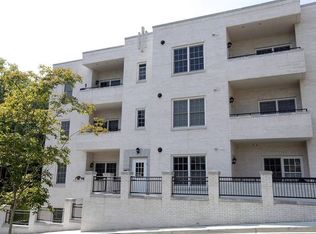 229 N Thomas St UNIT 103, Arlington, VA 22203