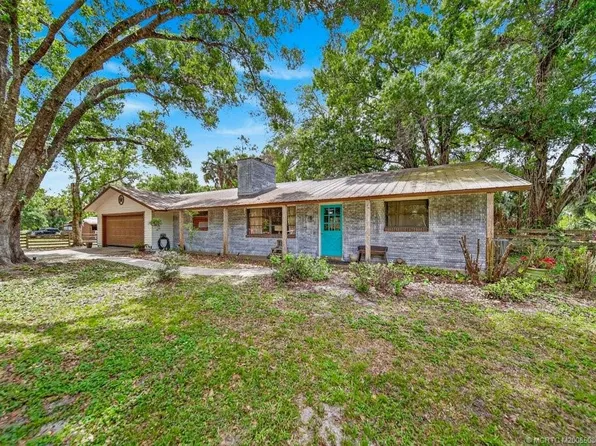 6260 SW Markel St, Palm City, FL 34990