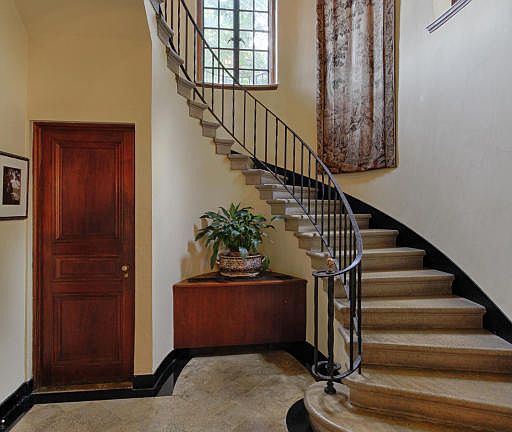 4th image of 1043 Craigland Ct