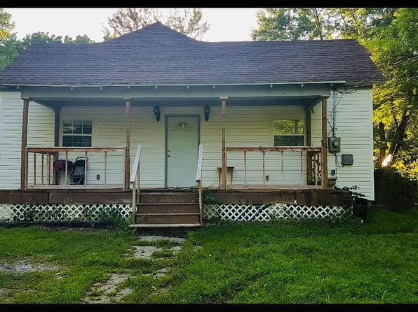 229 S 5th St, Vinita, OK 74301