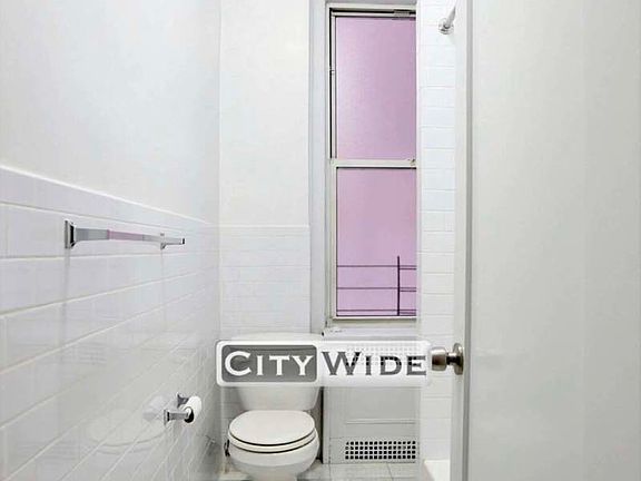 5th image of 120 W 86th St #1E