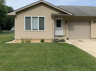 502-516 Cedar St, Shannon, IL 61078