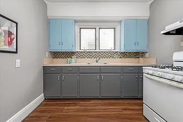 Sold by Sold By Bart Real Estate Partners inc