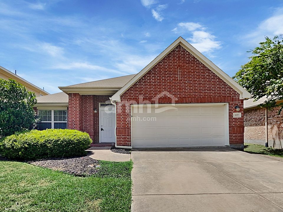 1st image of 897 Honey Locust Dr