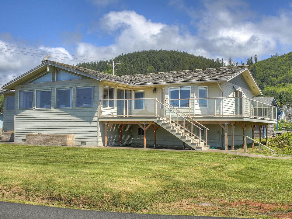 1st image of 636 Marine Dr
