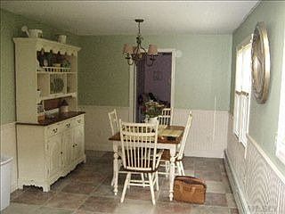5th image of 4 Rosemary Pl
