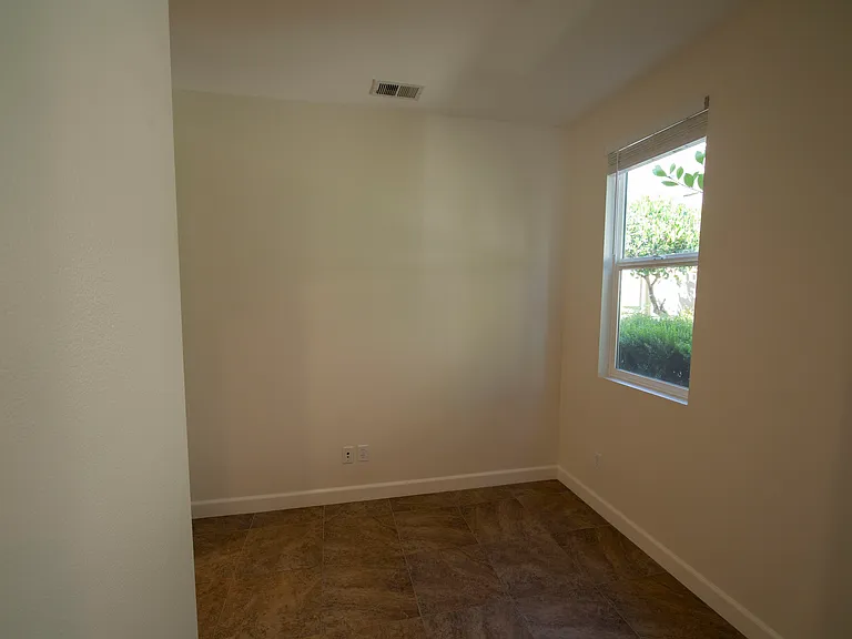 271 Trilogy St — Photo 18