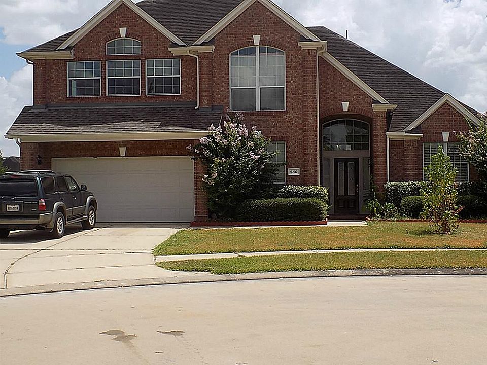 2nd image of 9202 Sunbonnet Dr