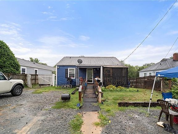 2nd image of 2834 Thomasville Rd