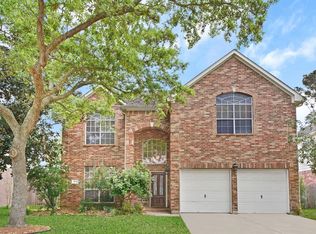 2703 Sunnycreek Ln, Pearland, TX 77584