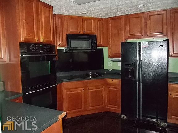 3rd image of 1581 Pin Oak Ln SE