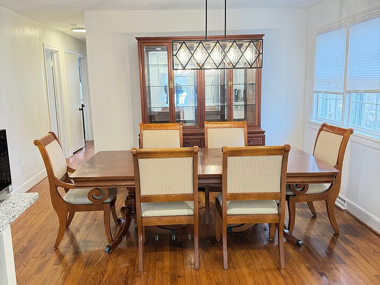 2648 Melbourne Dr — Photo 8