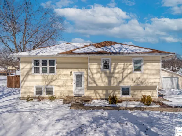 505 E 36th St, Sedalia, MO 65301