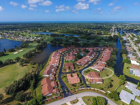 4th image of 899 Country Club Cir #52
