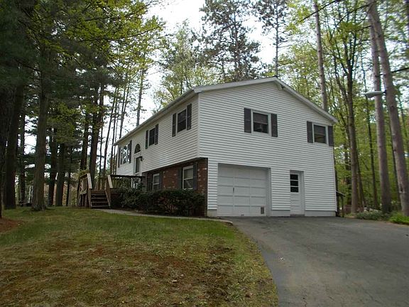 2nd image of 18 Cortland Blvd