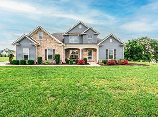 2423 Silver Oak St, Bowling Green, KY 42104