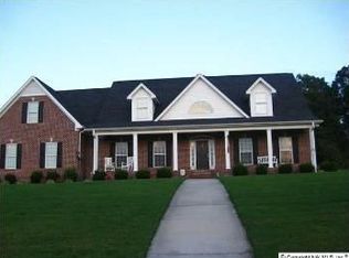 2610 Stone Hills Dr NW, Hartselle, AL 35640