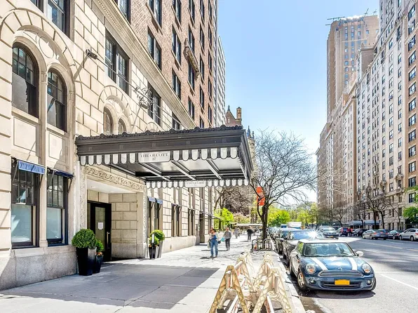 27 West 72nd Street 1403 image 12 of 13