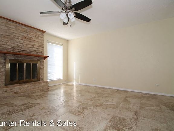 2nd image of 2202-B Cascade Dr