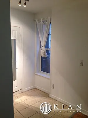 Rented by Kian Realty | media 20