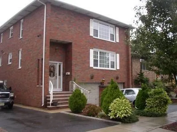 139 Hunter St, Lodi, NJ 07644