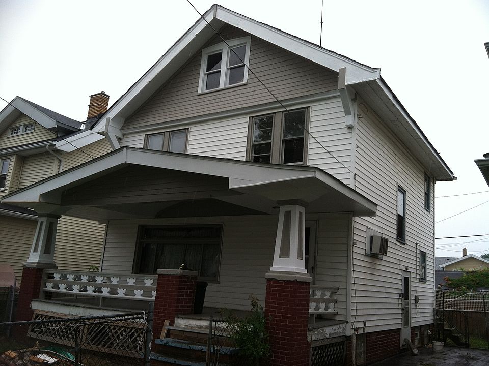 2nd image of 3189 W 86th St