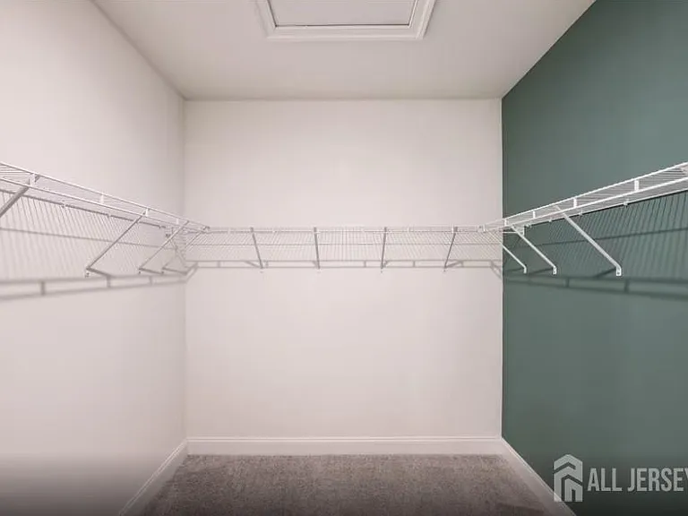 313 Sadie Cir — Photo 11