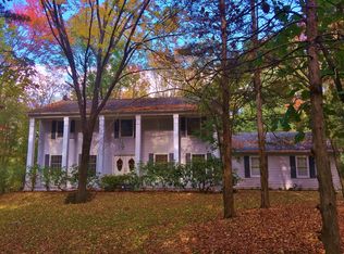 100 Pine Bank Rd, Flemington, NJ 08822