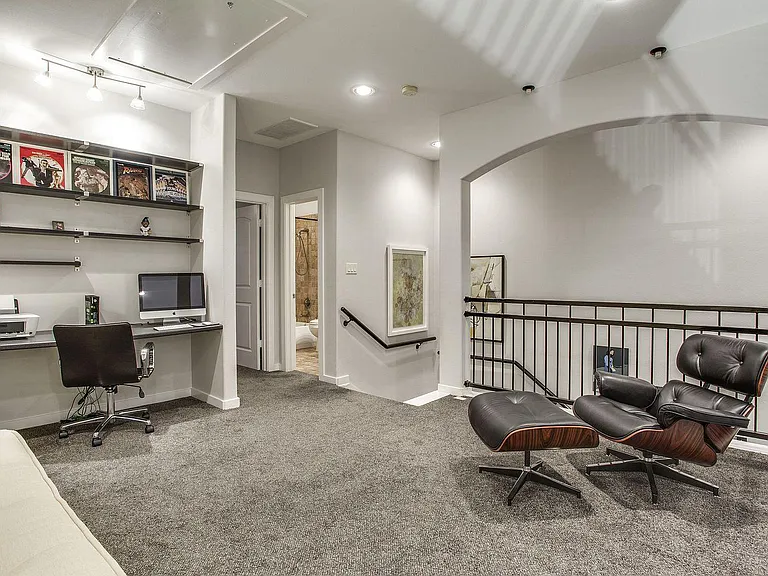 2548 Wedglea Dr — Photo 21
