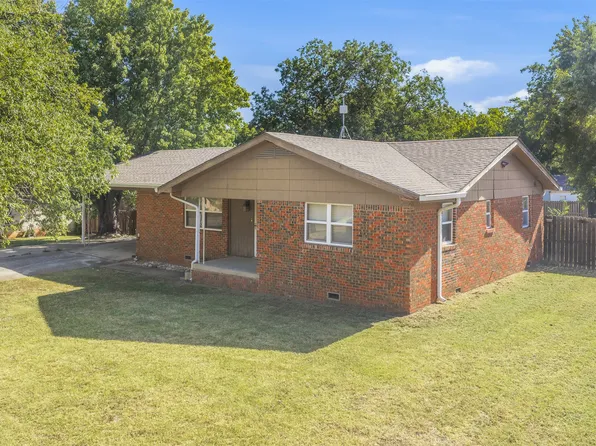 108 Circle Dr, Davis, OK 73030