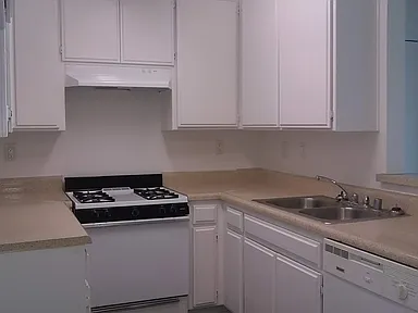Valencia Apartments - 4560 W 120th St Hawthorne CA | Zillow