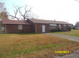 317 N Ash St, Mountain View, MO 65548