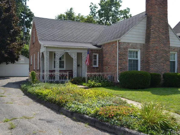 601 Kensington Ave, Flint, MI 48503