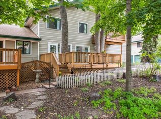 2762 Upland Ln N, Plymouth, MN 55447